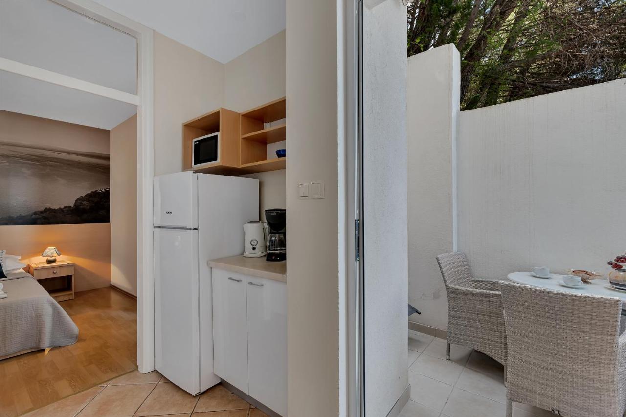 Apartments Vranjes Brela Zewnętrze zdjęcie