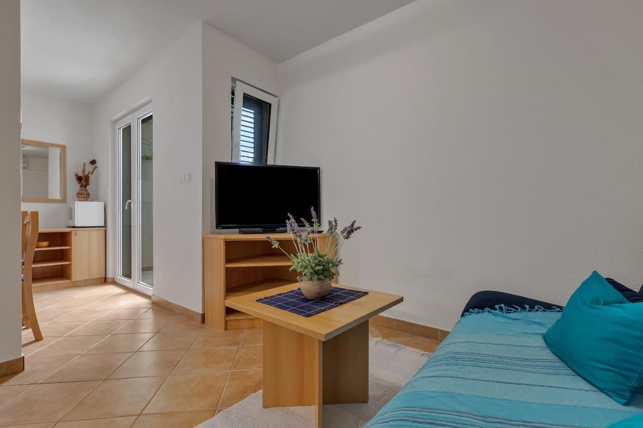 Apartments Vranjes Brela Zewnętrze zdjęcie