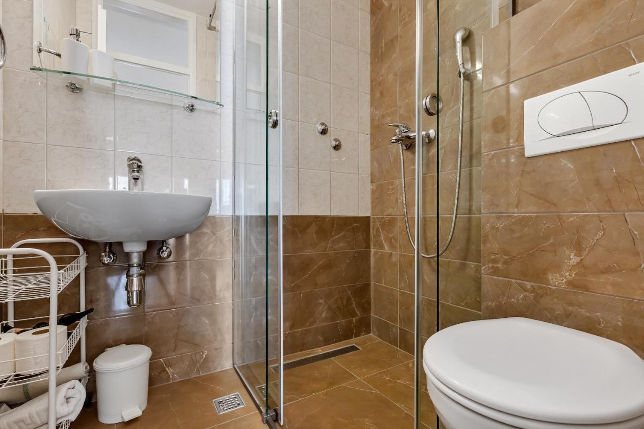 Apartments Vranjes Brela Zewnętrze zdjęcie