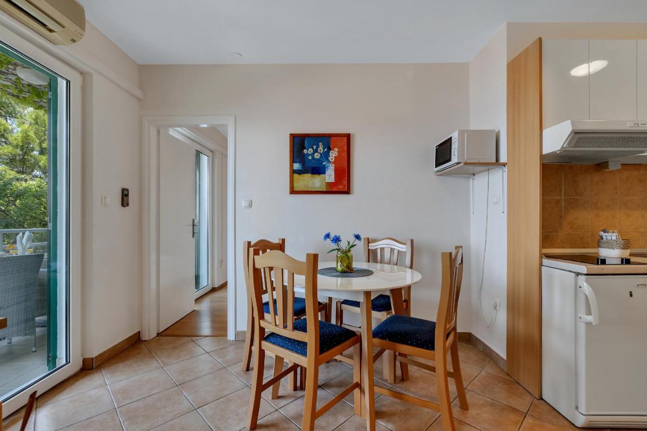 Apartments Vranjes Brela Zewnętrze zdjęcie